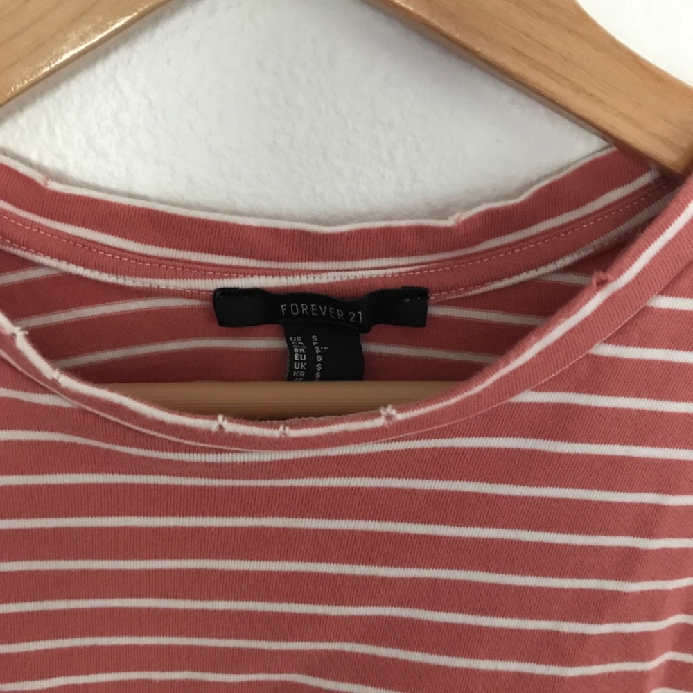 Pink Crop Top - Picture 2 of 3